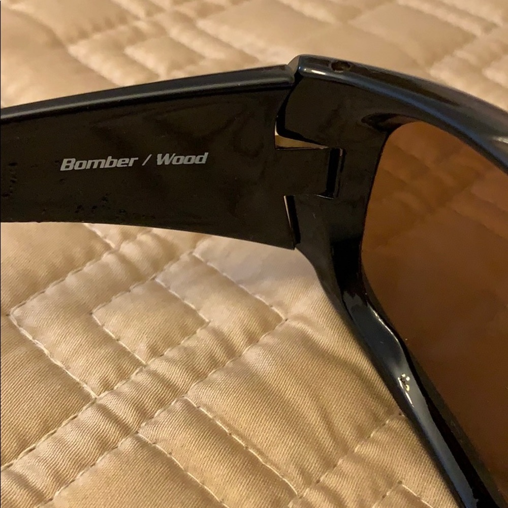 Ladies Native Sunglasses.